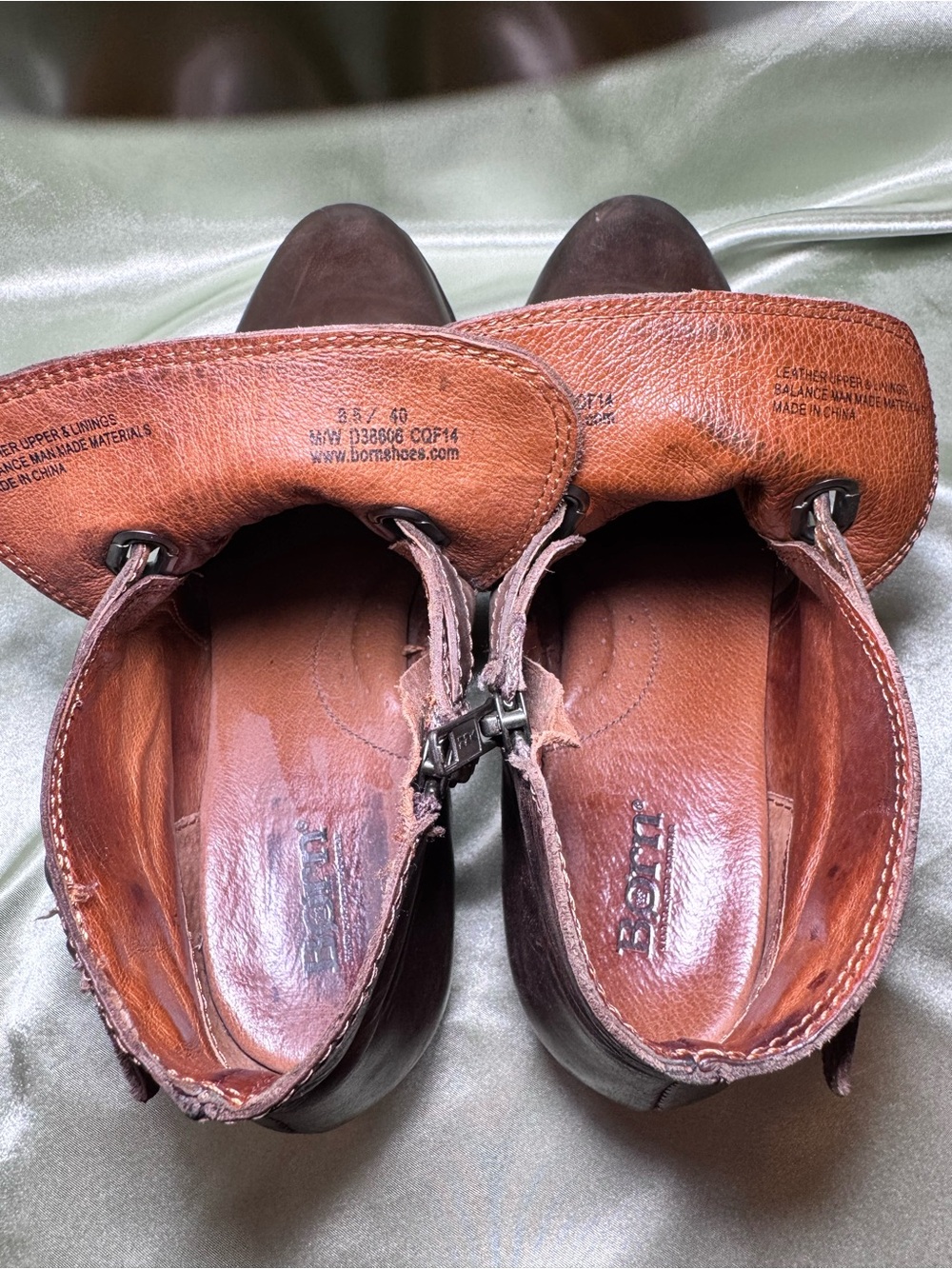Born Brown Leather Buckle Strap Ankle Boots D38606 COF14 Women’s Size 8.5 - Picture 7 of 8